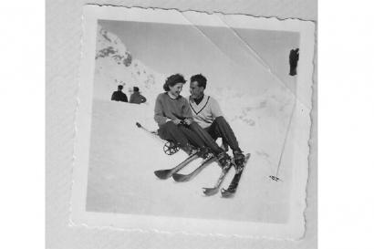 04_familien_schollberg_skifahren.jpg